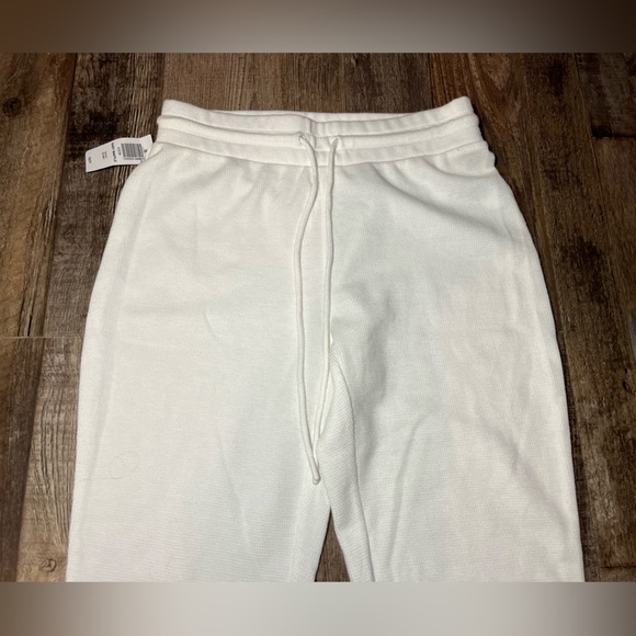 Sunday Best Aritzia NWT Baby Waffle Pant in White Size XS - Picture 3 of 9